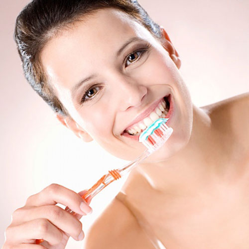 Chỉnh nha tháo lắp có ốc nong rộng 3 Chỉnh nha tháo lắp có ốc nong rộng 3