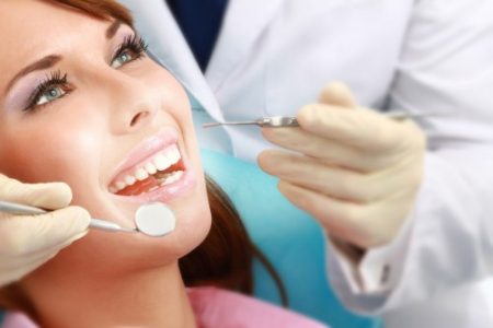 Răng khôn bị lung lay phải làm sao? Nguyên nhân và cách khắc phục 3 Răng khôn bị lung lay phải làm sao? Nguyên nhân và cách khắc phục 3