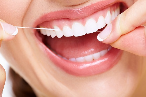 Chảy máu nướu răng đừng xem nhẹ có thể biểu hiện bệnh nguy hiểm 3 Chảy máu nướu răng đừng xem nhẹ có thể biểu hiện bệnh nguy hiểm 3