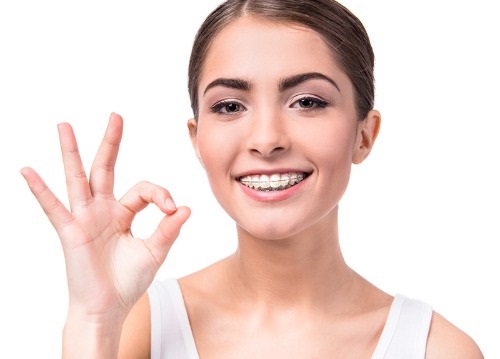 Niềng răng ăn uống như thế nào? Bạn đã biết chưa? 1 Niềng răng ăn uống như thế nào? Bạn đã biết chưa? 1